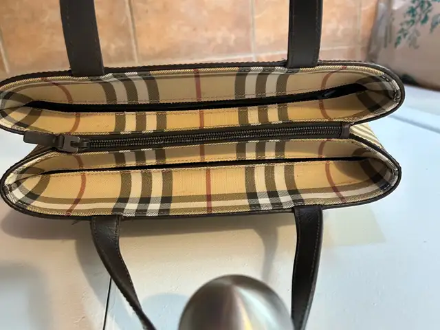 Burberry Nova Check Hand Bag PVC Leather Beige Dark Brown $175 in Women's - Bags & Wallets in Oakville / Halton Region - Image 4