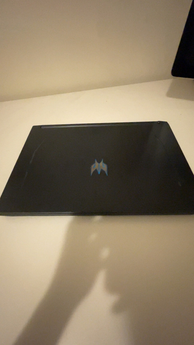 Predator helios 300 gaming laptop in Laptops in Markham / York Region