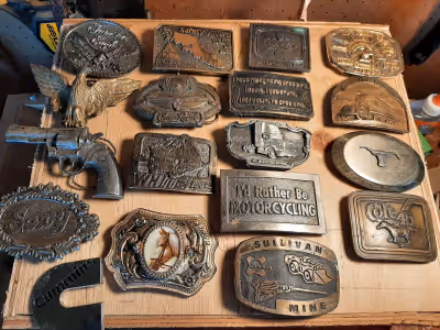 Assorted belt buckles