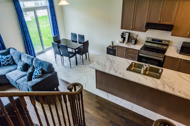 4 Bedroom Home for Short-Term Rental in Thorold, Niagara Region in Ontario in Canada - Image 10