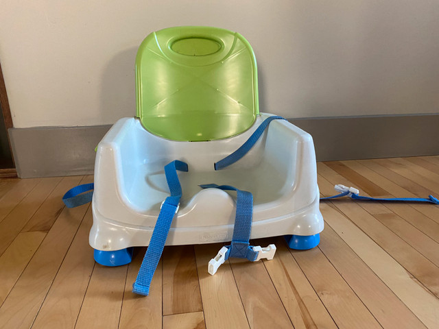 Fisher Price Booster with trays in Feeding & High Chairs in Calgary - Image 2