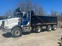 2011 Triaxle Dump truck 
