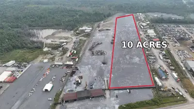 Excellent opportunity to lease a versatile industrial property situated on approximately 25 acres. P...