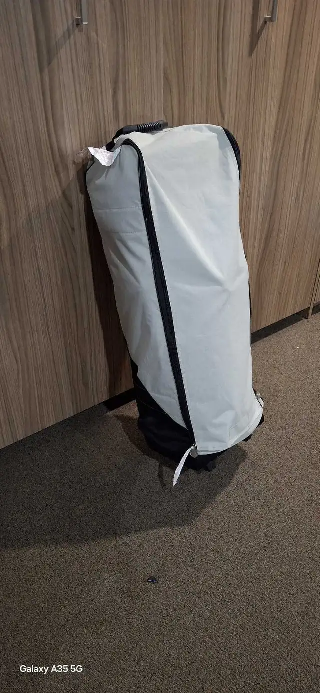 Matelas pliant gonflable/Folding inflatable mattress in Other in Longueuil / South Shore - Image 6