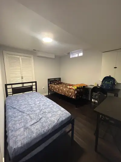 Two female tenants are looking for two more tenants (vegetarian preferred) to share a comfortable tw...