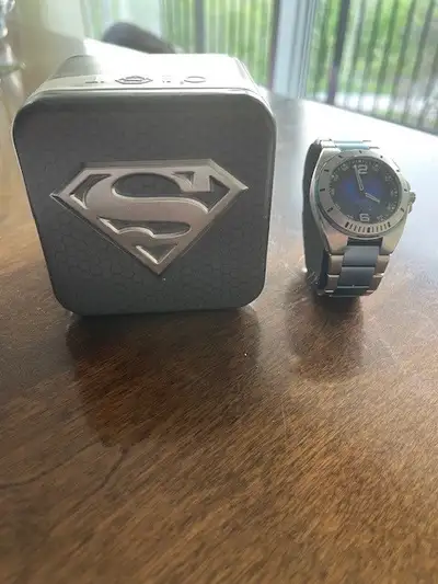 I have for sale a Fossil Limited Edition Blue Superman Watch. #189/3000 The Superman Limited Edition...
