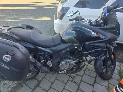 - New tires front and rear - New brake pads front and rear - New battery + tender - Brand new Suzuki...
