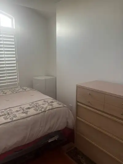 One room for rent in Mississauga