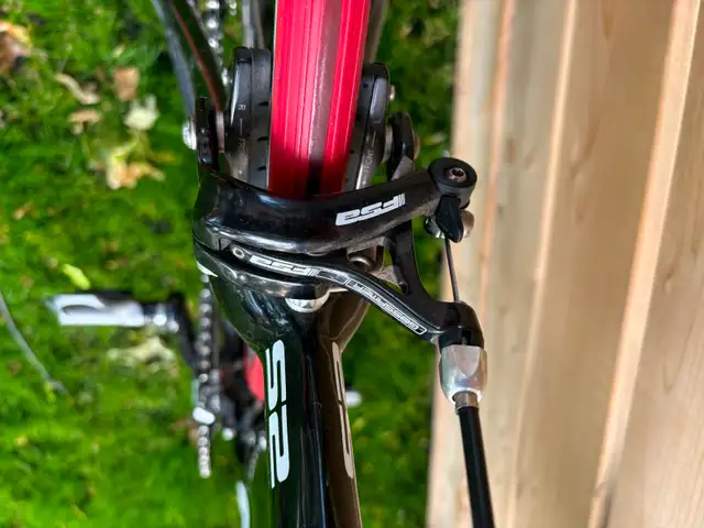 Cervélo S2 Aero Carbon Road Bike in Road in Cambridge - Image 10