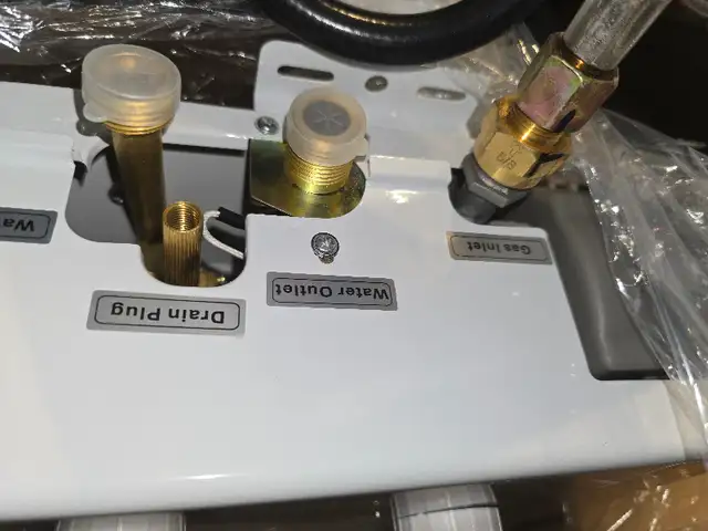 Tankless Water Heater, thermomate 5L Portable Propane Gas Hot Wa in Heaters, Humidifiers & Dehumidifiers in Calgary - Image 7