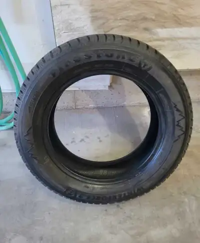 1 Firestone Winter Force Tire for Sale. **205/60/R16** Excellent Condition. (10/32") 85% Tread Remai...