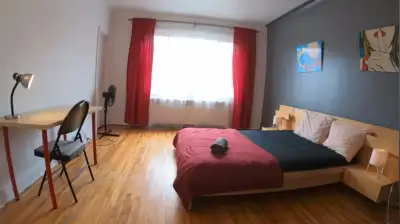 Chambre lumineuse à louer – 799$/mois – Tout inclus