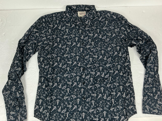 Naked & Famous Shirt in Men's in Oakville / Halton Region