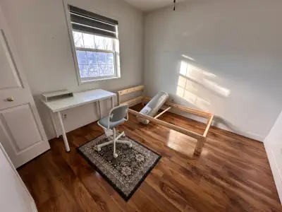 HARVEST HILL RENT ROOM