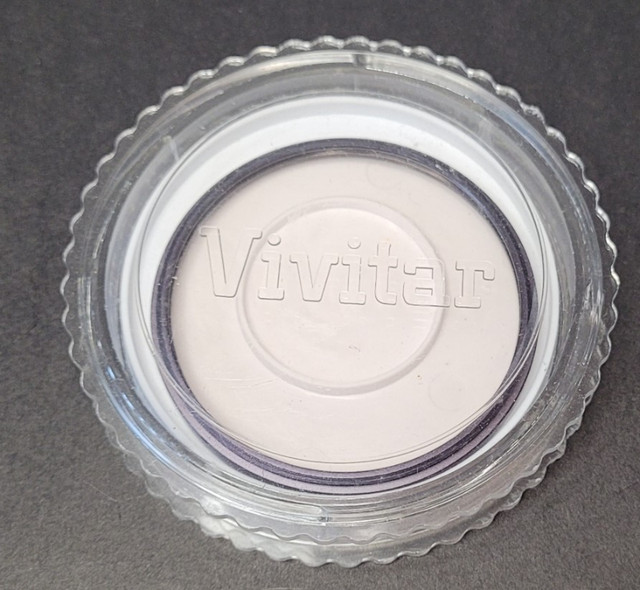 Vintage Vivitar Camera Lens Filter in Cameras & Camcorders in Winnipeg