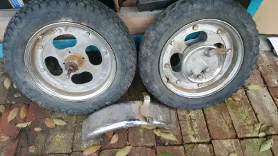Speedway Mini bike project VINTAGE MINI BIKE 3.5 HP TECUMSEH 70S dirt bike/parts motor run need what...