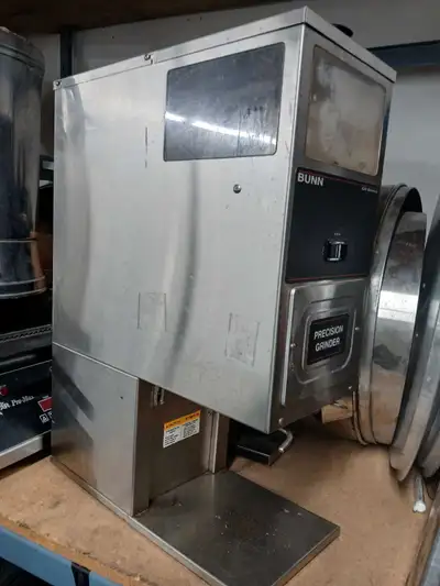 Bunn commercial coffee grinder!110v!Working good ! SAVE$$$, View more