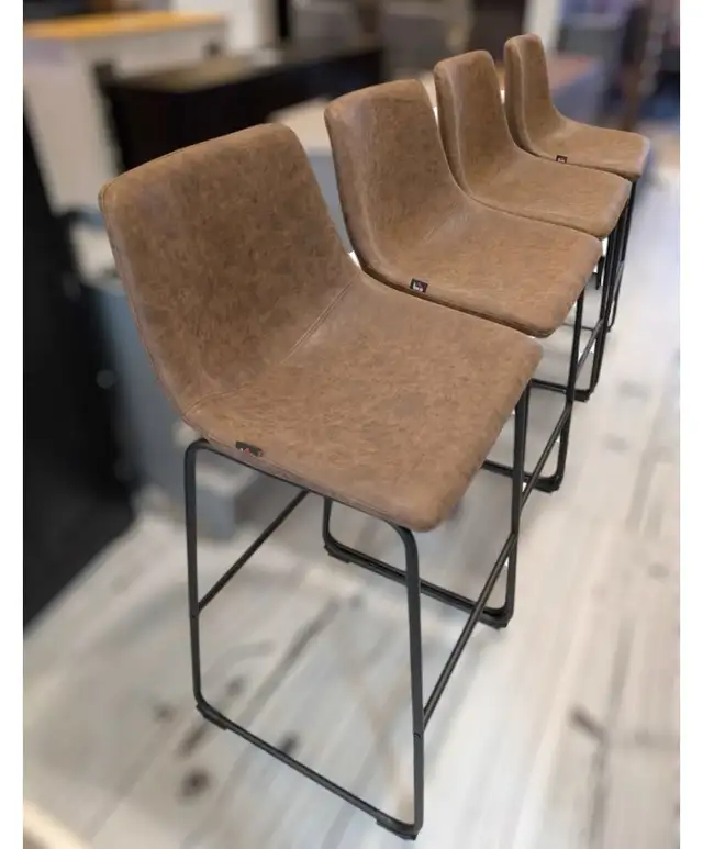 Vintage PU Leather Counter Bar Stools with Footrest in Chairs & Recliners in Markham / York Region - Image 6