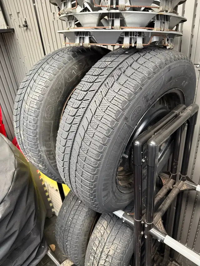 Toyota Camry Rims On Michelin Winter Tires 16" in Tires & Rims in Cambridge - Image 3