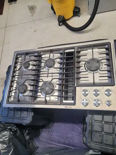 Jenn air stove top high end $800, View more