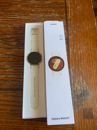Samsung Galaxy Watch 7 Brand New, View more