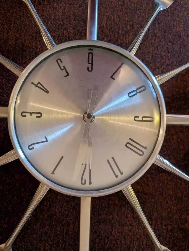 Kitchen Wall Clock in Home Décor & Accents in Markham / York Region - Image 3