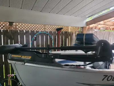 74 thrust bow mount trolling in great condition 24 volt comes with 2 batteries Low ball offers will...