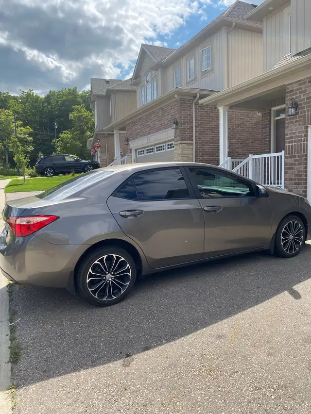 female Driving instructor G2-G driving lessons64148018062723122