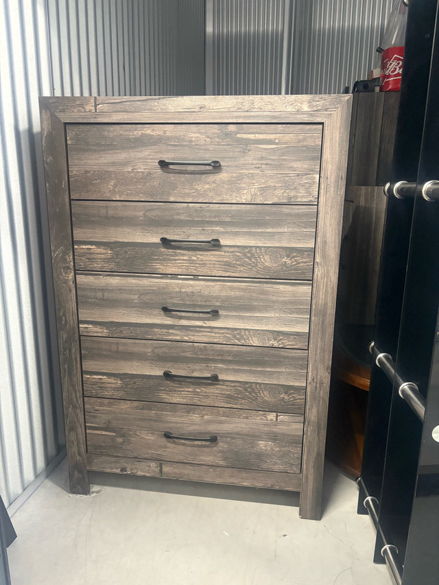 Grey Black Furniture For Sale in Dressers & Wardrobes in Mississauga / Peel Region - Image 2