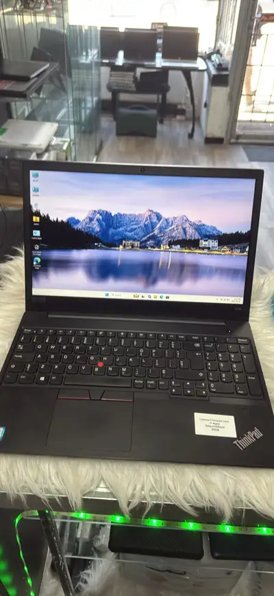 Lenovo ThinkPad E590, View more