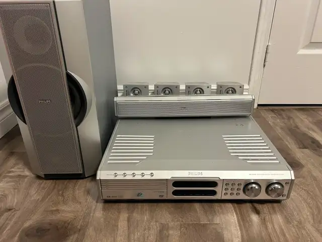 Home Theatre Sound System in General Electronics in Oakville / Halton Region - Image 3