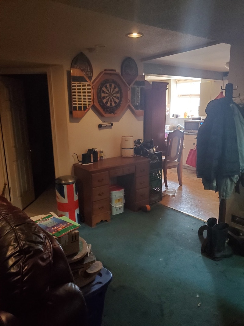 Room mate needed Room Rentals & Roommates Hamilton Kijiji