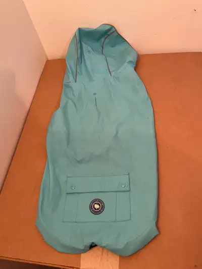 20” North Fetch Dog RainCoat, View more