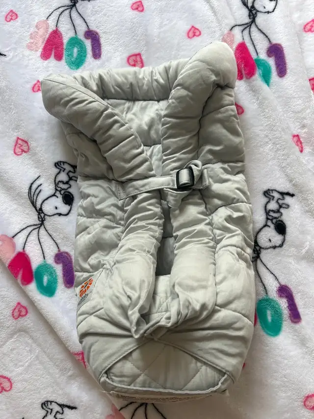 ergo baby carrier infant insert  in Strollers, Carriers & Car Seats in City of Toronto - Image 2