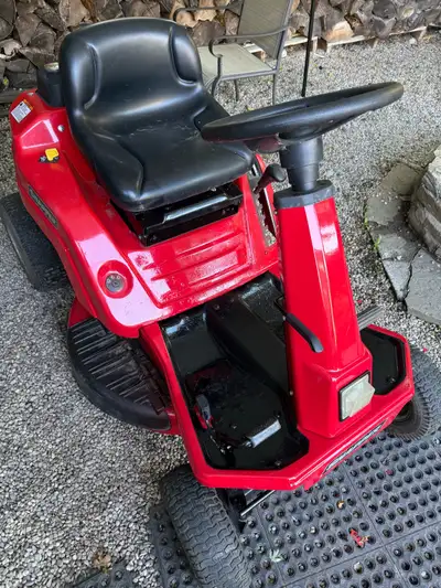 snapper lawn tractor , View more