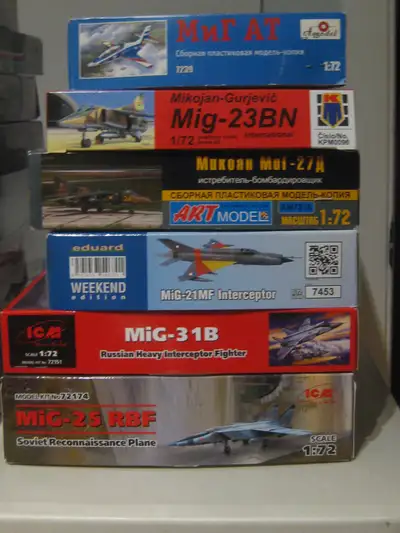 1/72 Russian Mig models and Books for sale, View more