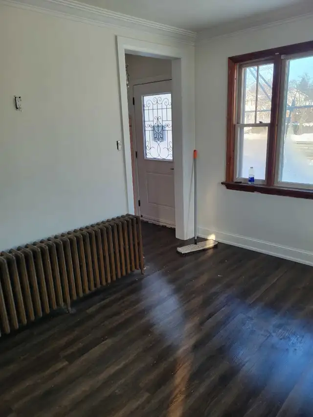 house for rent  st chatharine  in Ontario in Canada - Image 2