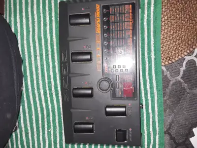 Bass Pedals...Lots of great sounds..., View more