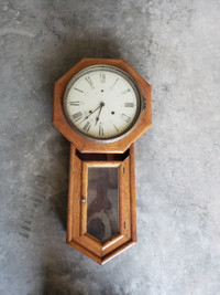 Old Pendulum Clock - Project