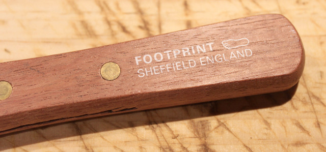 Footprint brand bookbinding/paper making knife made in Sheffield in Arts & Collectibles in City of Toronto - Image 3