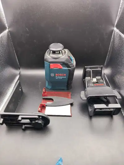 BOSCH LASER W/CASE GLL 2-20, View more