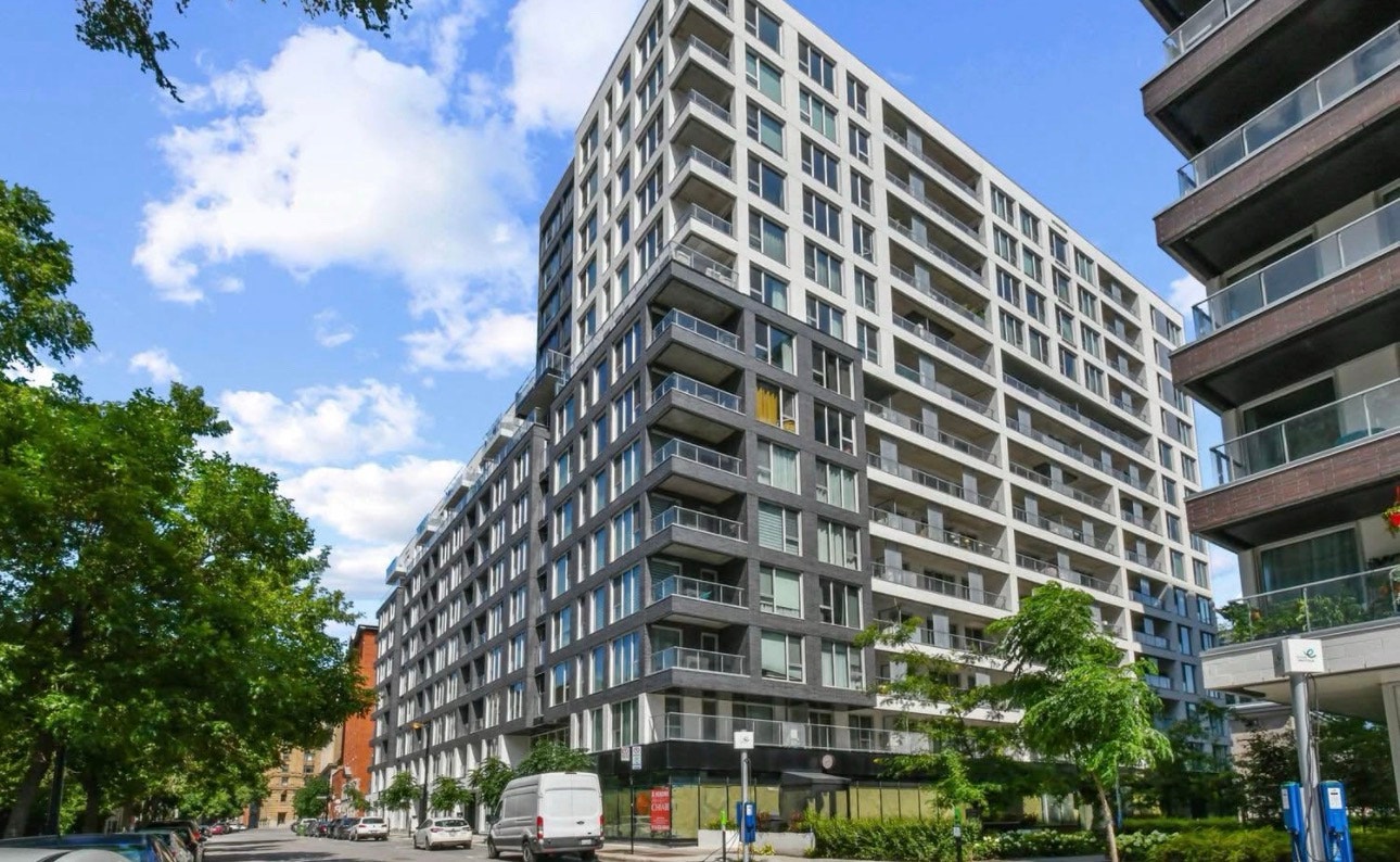 700 Rue St-Paul Ouest — photo 1