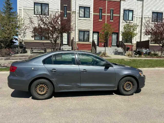 2013 Vw jetta 480459329782435842