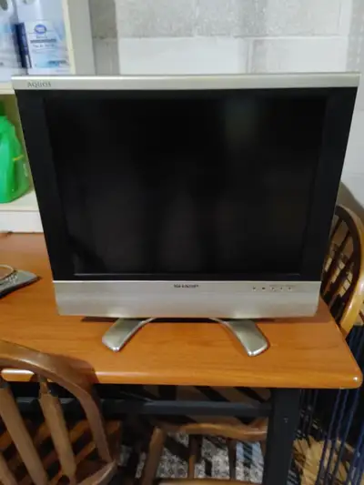 Sharp Aquos 20" LCD TV with Original Remote, View more