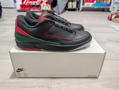 DS Jordan "Christmas" 2 Low - Size 9.5, View more