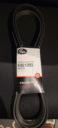 New Gates K061093 Micro-V Serpentine Belt.