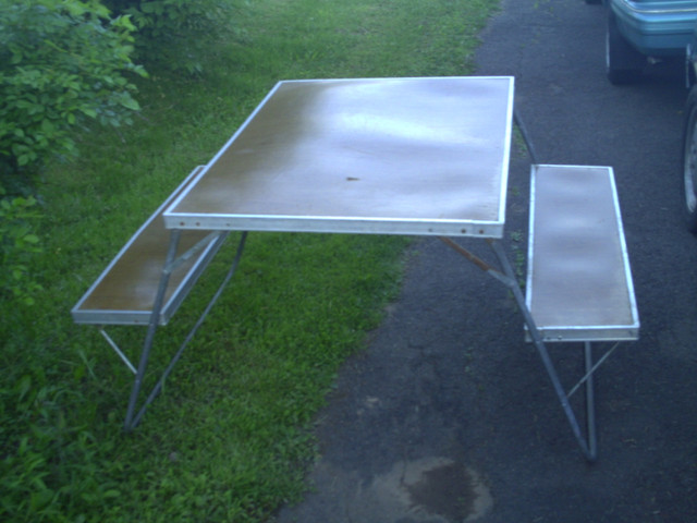 Picnic Table in Patio & Garden Furniture in Moncton