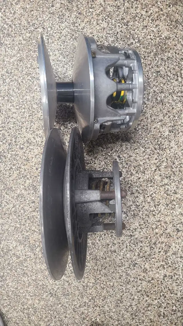 Various 1995-1998 Arctic Cat ZRT Parts in Snowmobiles Parts, Trailers & Accessories in Edmonton - Image 7