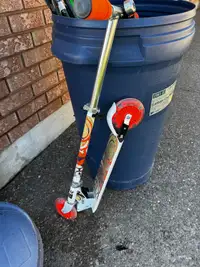 Kids 2 in 1 scooter (wheels and skis)