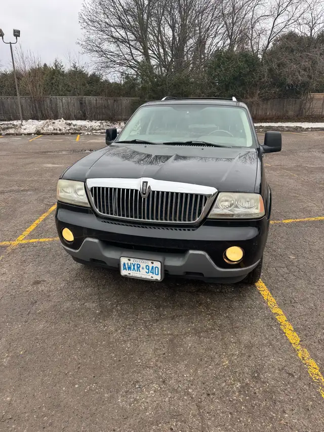 2003 Lincoln Aviator in Cars & Trucks in City of Toronto - Image 2